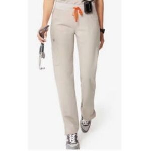 NWT Figs Boulder Kade